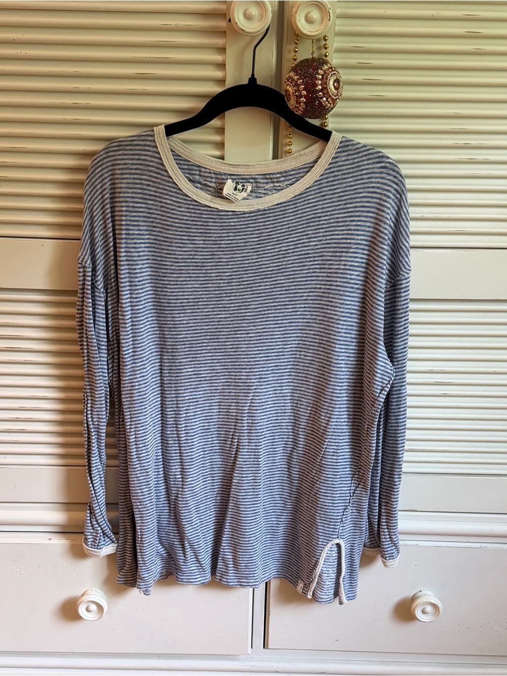 We The Free Blue & White Striped Long-Sleeve Crewneck XS, Oversized